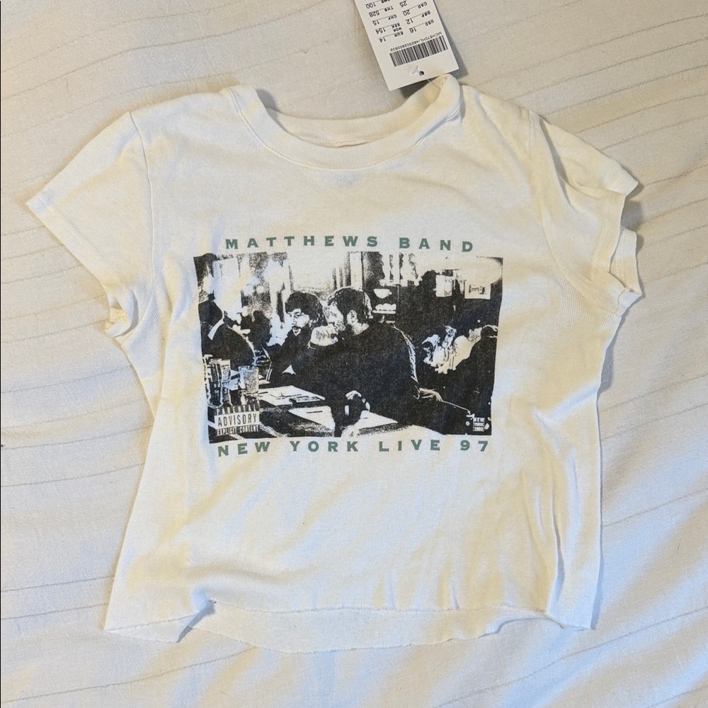 Brandy Melville Cream Graphic Tee